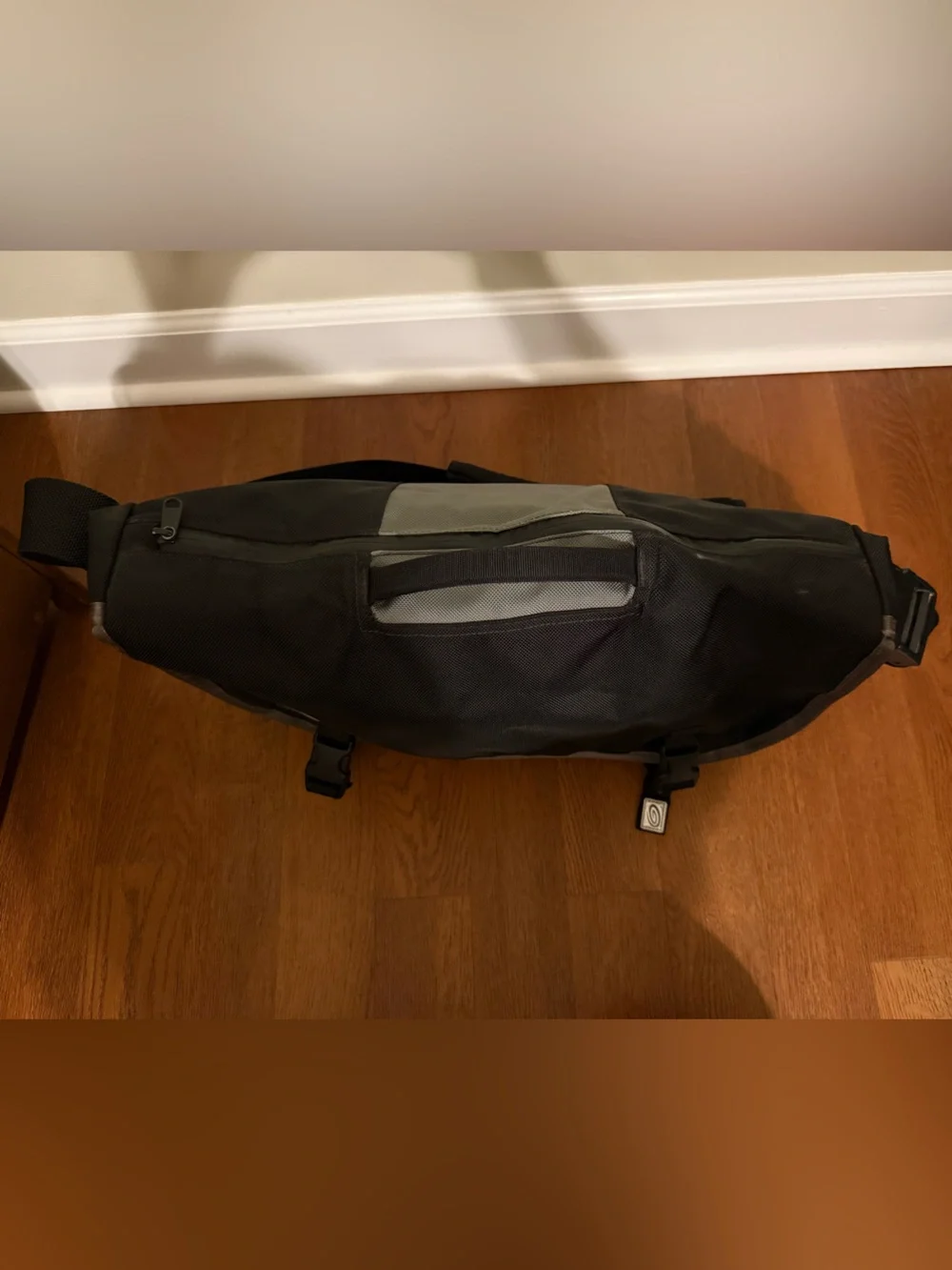Timbuk2 Commute TSA Laptop Messenger Bag Black Gray Medium